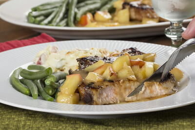 Orchard-Pork-Chops_ArticleImage-CategoryPage_ID-1626340